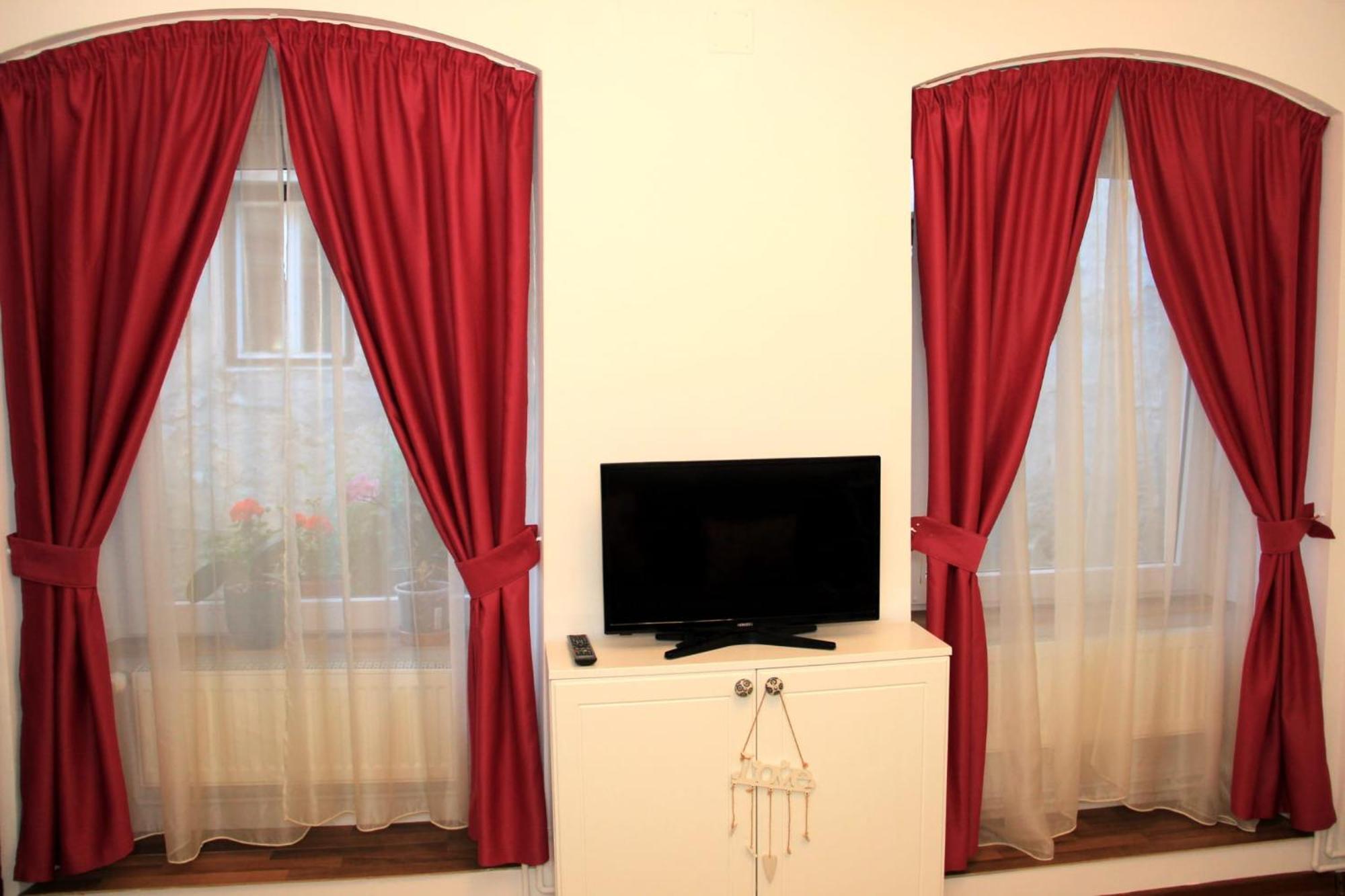 John Residence Apartment Brasov With Parking Option Exterior foto