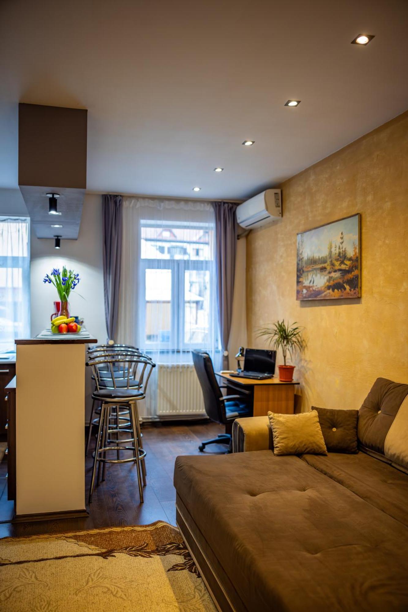 John Residence Apartment Brasov With Parking Option Exterior foto
