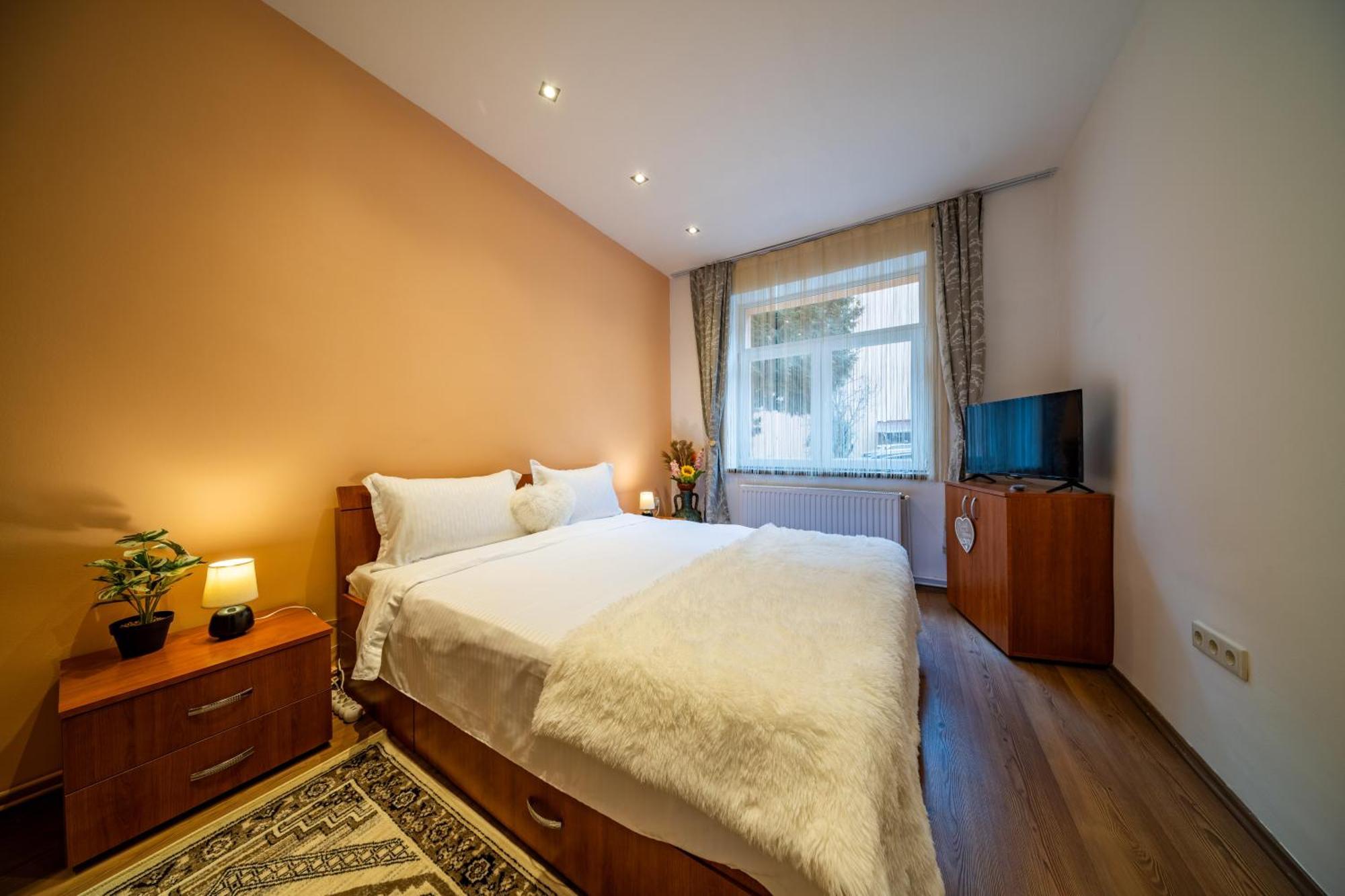 John Residence Apartment Brasov With Parking Option Exterior foto